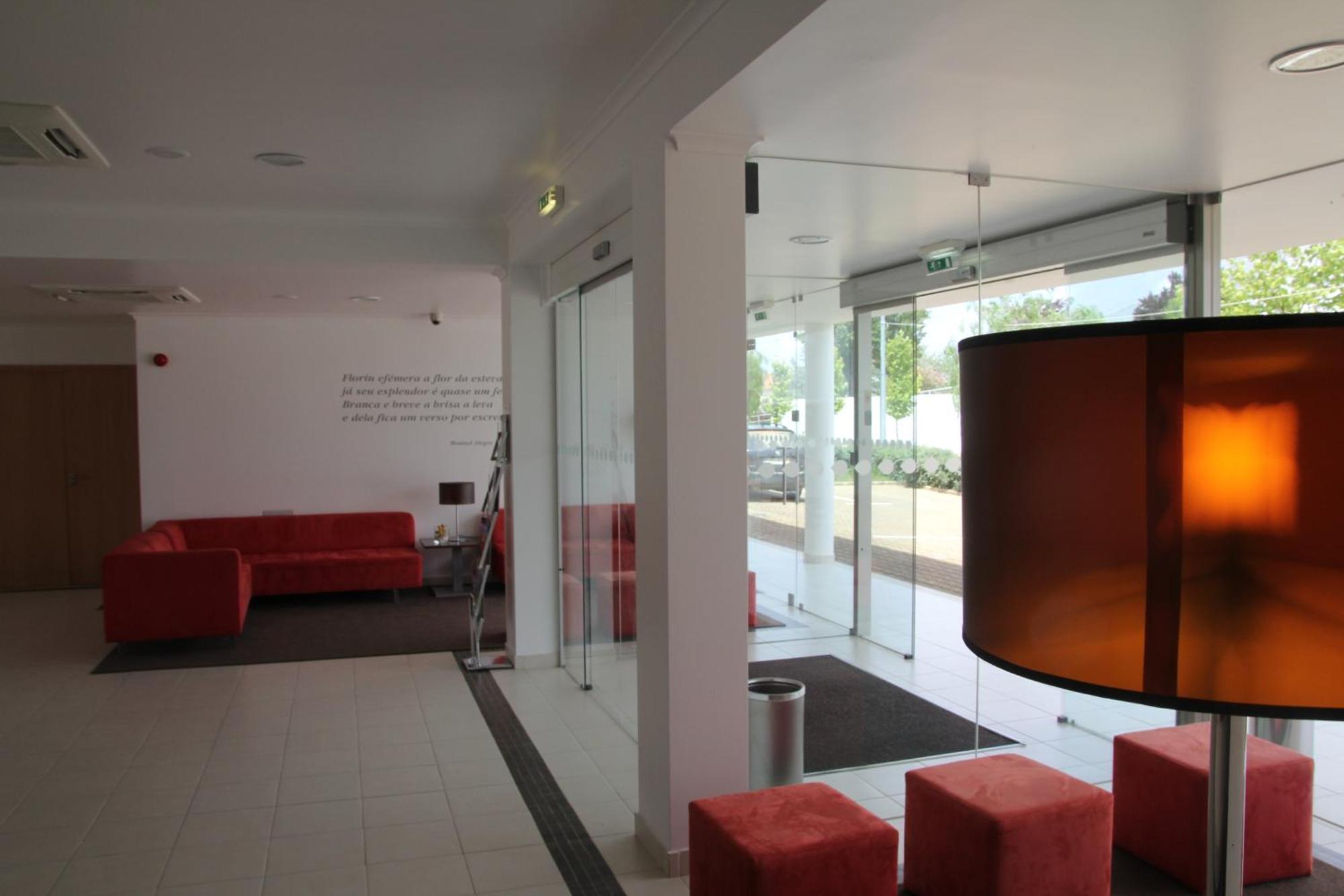Hotel A Esteva Castro Verde Bagian luar foto